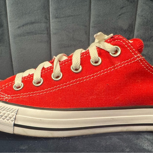 Converse Chuck Taylor All Star Ox Low Top Unisex Sneakers (Red) Men 7 / Women 9 - Picture 4 of 12